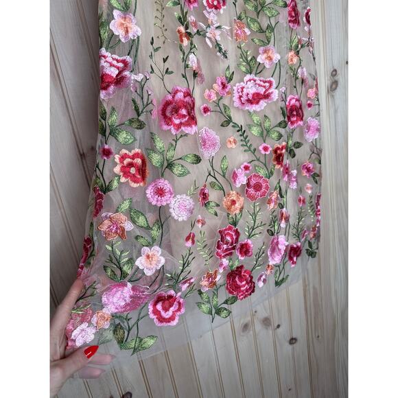 NWT Lulus Endless Praise Beige Floral Embroidered Strapless Midi Dress Size L - Picture 4 of 9